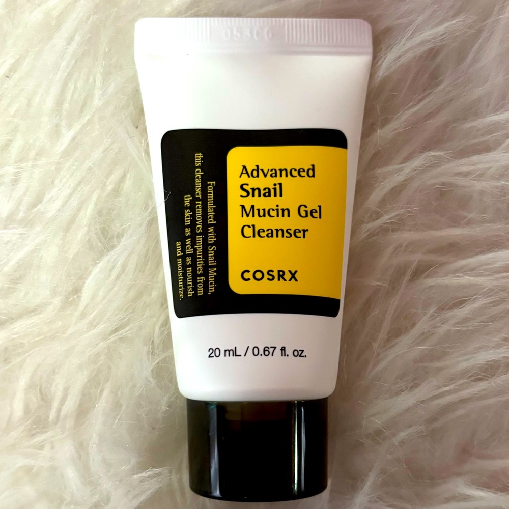 Advanced Snail Mucin Gel cleanser